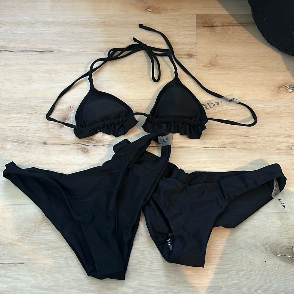 Black Shein Bikini Set with two pairs of bottoms